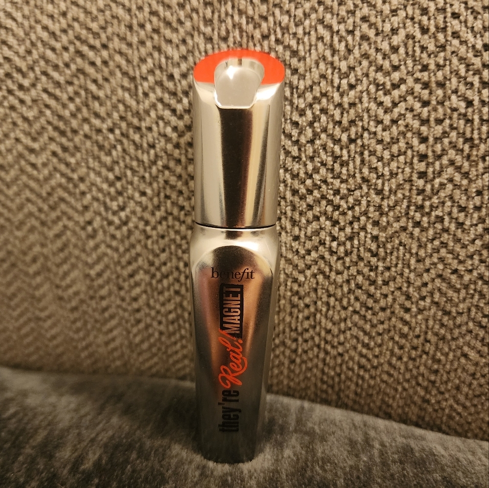 Benefit They're Real! 1 Magnet Mascara Travel Size